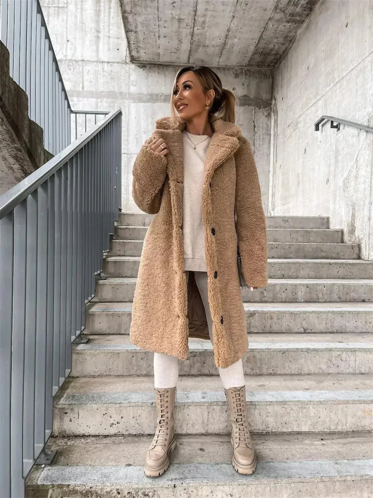 Vanya | Teddyjacke