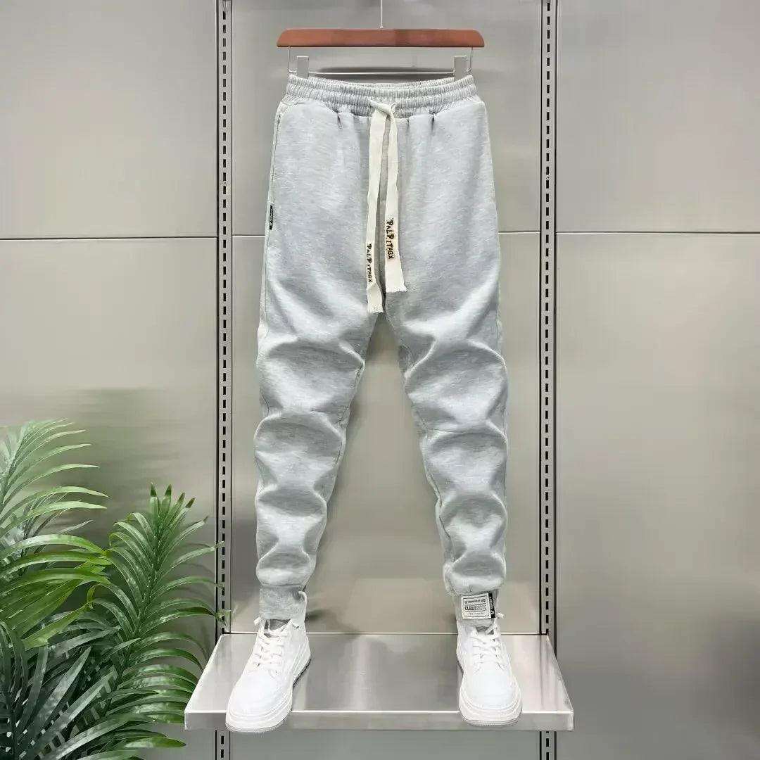 Danteo | Stilvolle Komforthose mit eleganten Akzenten