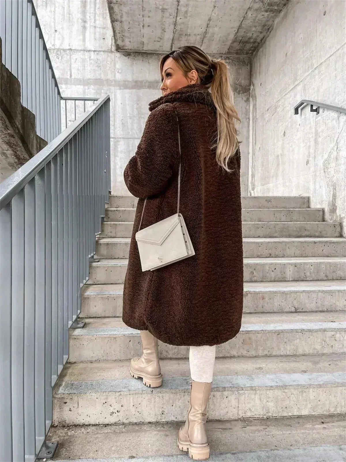 Vanya | Teddyjacke