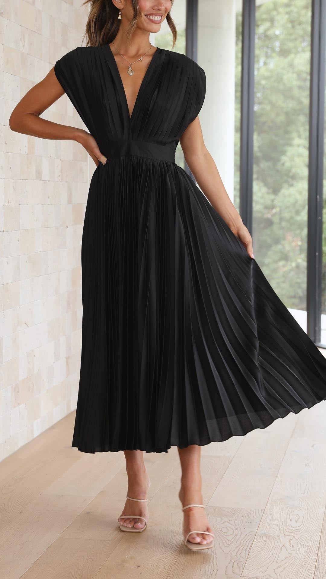 Alexis | Stilvolles plissiertes Kleid
