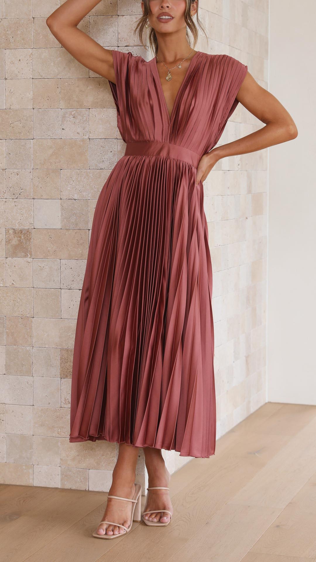 Alexis | Stilvolles plissiertes Kleid