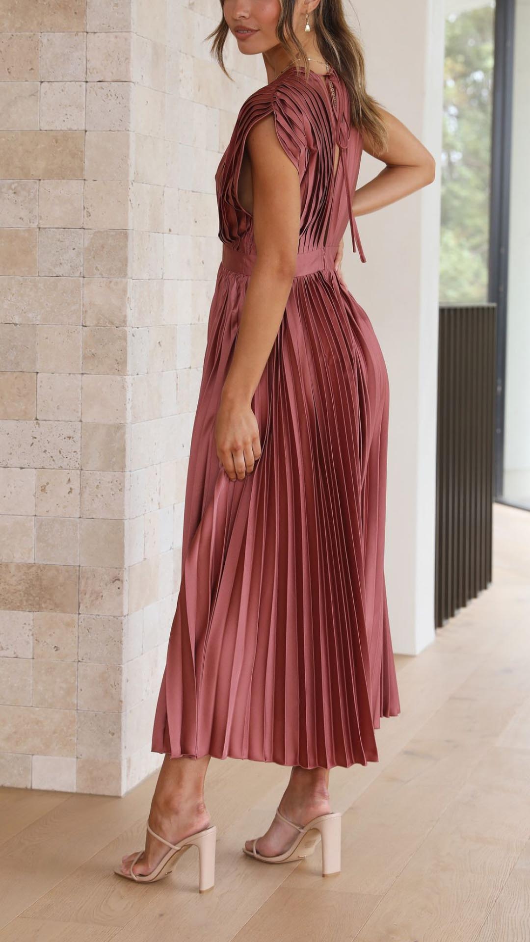 Alexis | Stilvolles plissiertes Kleid