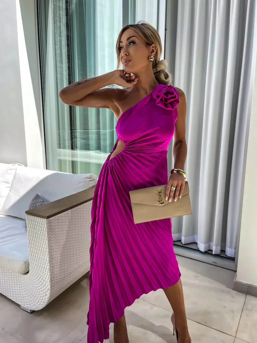 Lizbeth | Schulterfreies Blumen-Kleid
