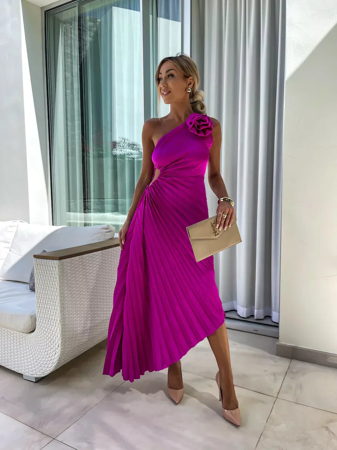 Lizbeth | Schulterfreies Blumen-Kleid