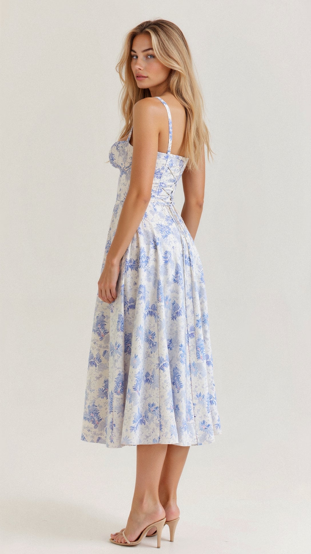 Ilona | Midi Kleid mit Taillierung